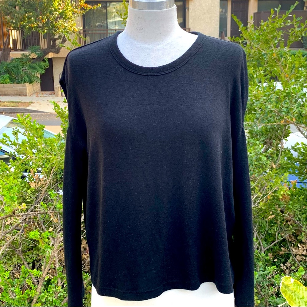 RAG & BONE Cold Shoulder Top Crew Neck Size Extra Small